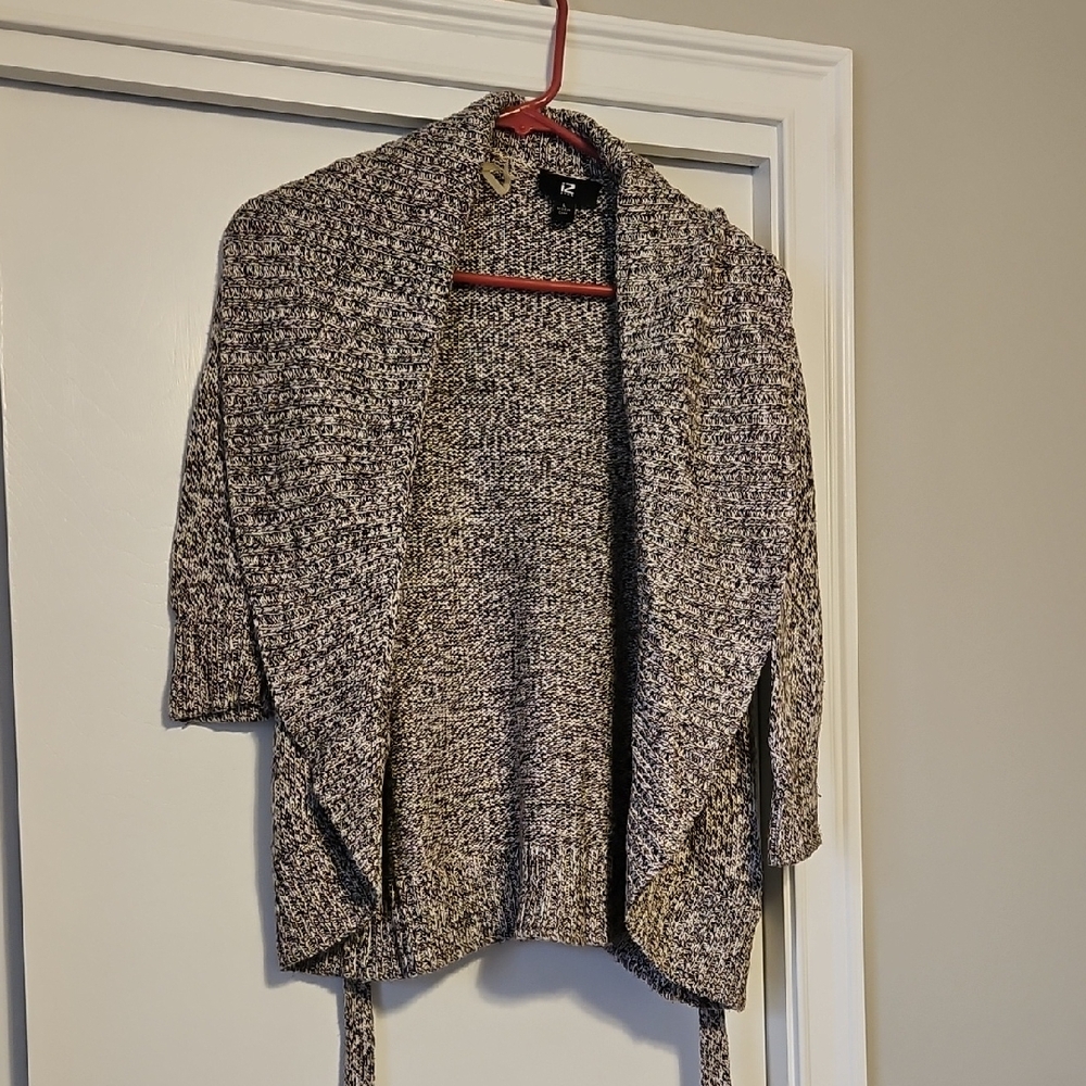Iz Byer women's Brown and White Sweater